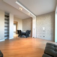 APARTAMENT 66 m2 - garaż - komórka lokatorska