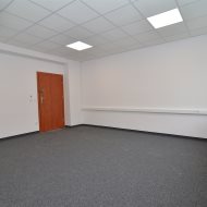 2 pomieszczenia biurowe 41 m2 klima parking